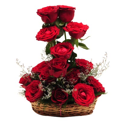 15 Red Roses Basket