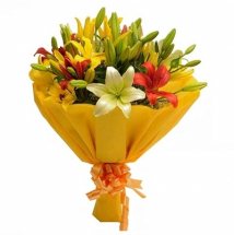 Mixed colour lilies bouquet