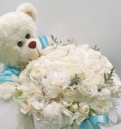 6 inches White Teddy bears 20 White roses basket with blue ribbons