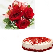 1 Kg Red Velvet Cake 3 roses
